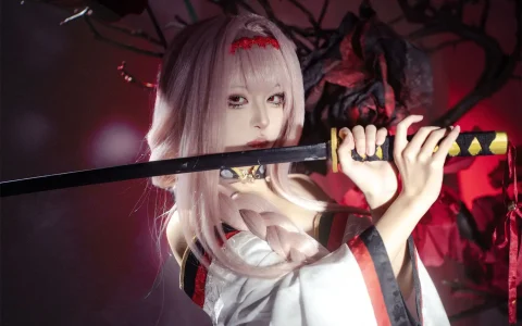 矢量鱼 - Nikke胜利女神-暗莲